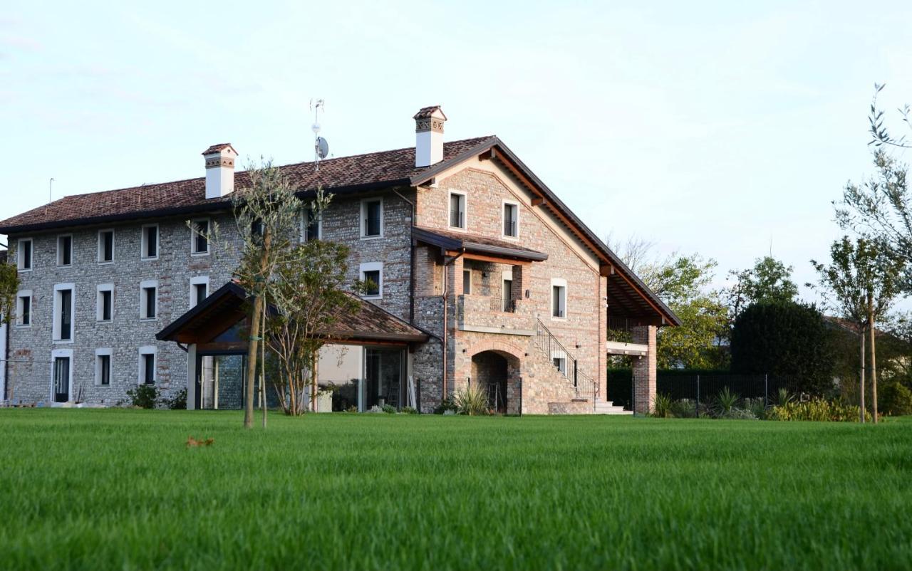 Отель Atmosfere Charme & Country Borgo San Mauro Экстерьер фото