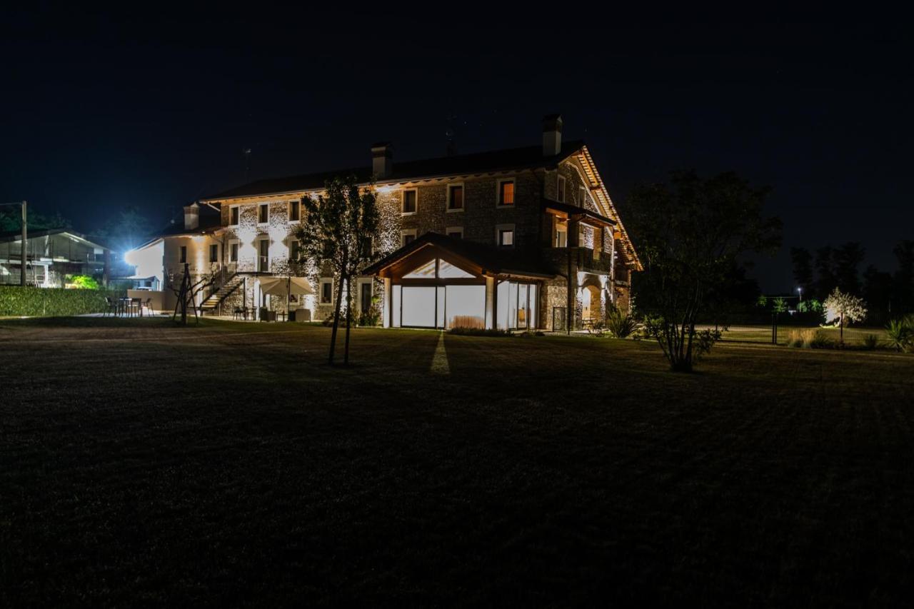 Отель Atmosfere Charme & Country Borgo San Mauro Экстерьер фото