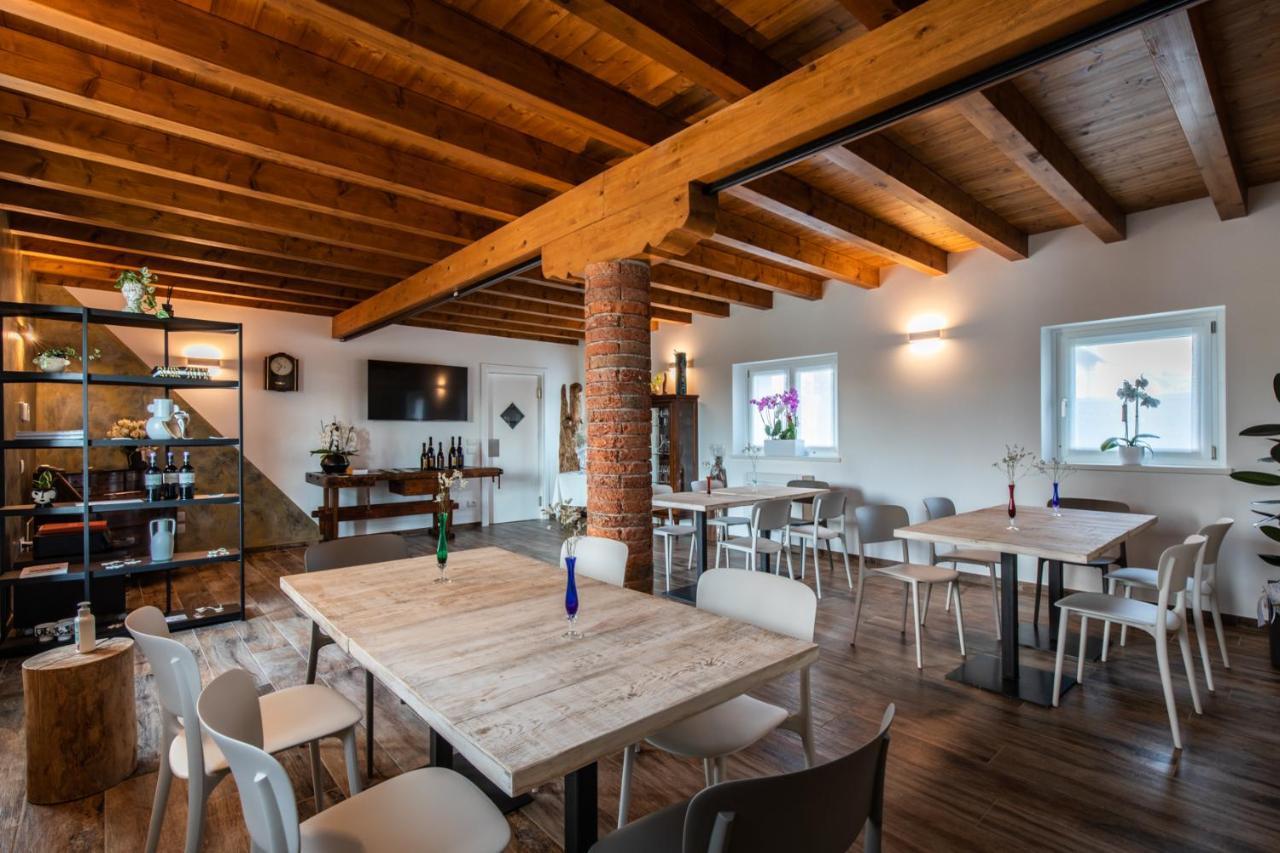 Отель Atmosfere Charme & Country Borgo San Mauro Экстерьер фото